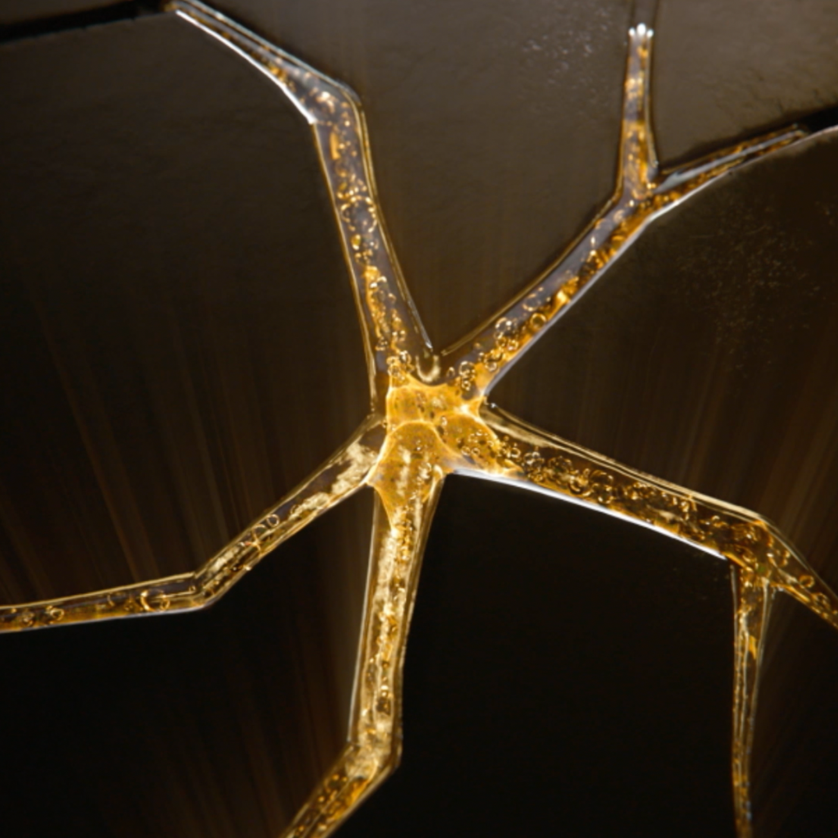 Cos’è il film idrolipidico della pelle: a cosa serve e come ripristinarlo