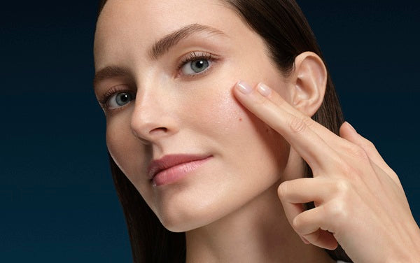 Beauty Routine Anti Macchie e Fotoinvecchiamento: Scopri il Protocollo per Macchie Scure e Viso Spento di Filorga